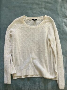 H&M Cream Crewneck Lightweight Knit Sweater